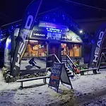 Apartament Elbrus Czyrna Wypożyczalnia Rowerów E-bike Czyrna Szkoła Narciarska&wypożyczalnia Serwis Szczyrk