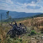 Apartament Elbrus Czyrna Wypożyczalnia Rowerów E-bike Czyrna Szkoła Narciarska&wypożyczalnia Serwis Szczyrk
