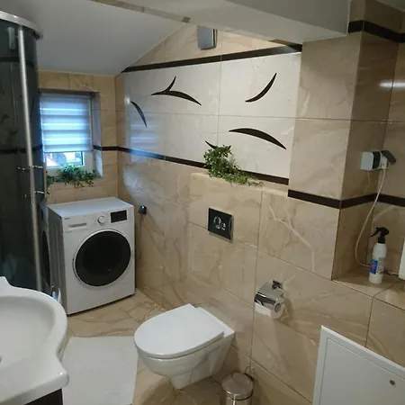 Elbrus Czyrna Wypozyczalnia Rowerow E-bike Czyrna Szkola Narciarska & Wypozyczalnia Serwis