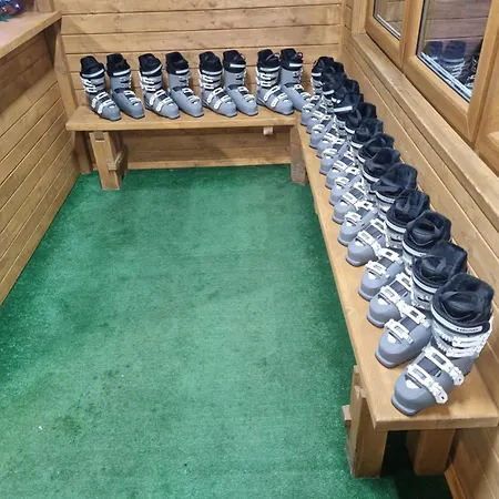 Elbrus Czyrna Wypozyczalnia Rowerow E-bike Czyrna Szkola Narciarska & Wypozyczalnia Serwis Apartment Szczyrk