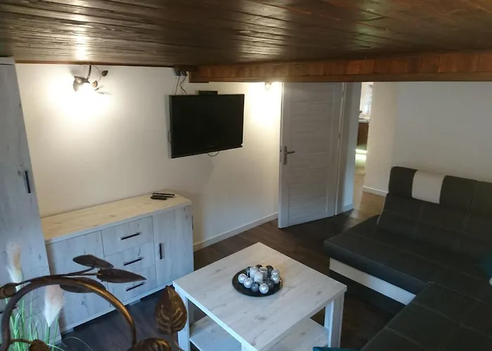 Elbrus Czyrna Wypozyczalnia Rowerow E-bike Czyrna Szkola Narciarska & Wypozyczalnia Serwis شقة شتوروك