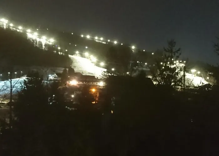 Elbrus Czyrna Wypozyczalnia Rowerow E-bike Czyrna Szkola Narciarska & Wypozyczalnia Serwis