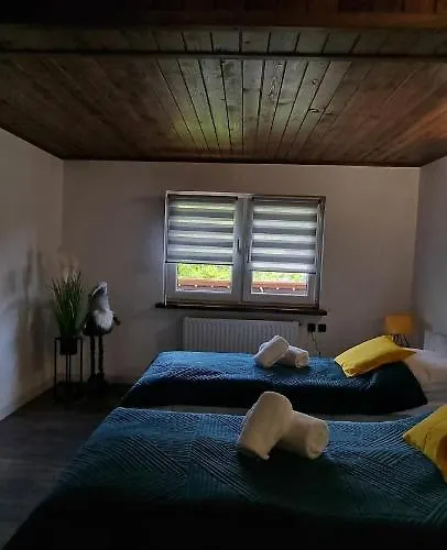 شقة Elbrus Czyrna Wypozyczalnia Rowerow E-bike Czyrna Szkola Narciarska & Wypozyczalnia Serwis شتوروك