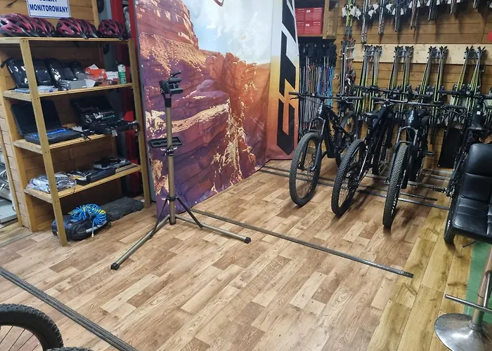 Elbrus Czyrna Wypozyczalnia Rowerow E-bike Czyrna Szkola Narciarska & Wypozyczalnia Serwis * Szczyrk